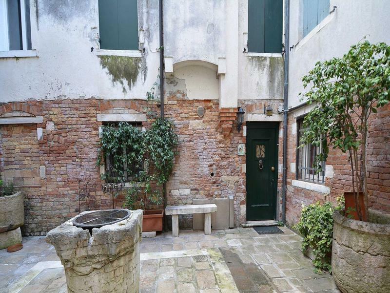 Nicole Apartment Venice
